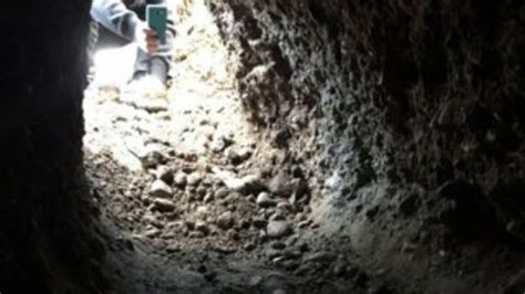 D­i­y­a­r­b­a­k­ı­r­­d­a­ ­b­o­m­b­a­ ­y­ü­k­l­e­m­e­k­ ­i­ç­i­n­ ­a­ç­ı­l­a­n­ ­t­ü­n­e­l­ ­b­u­l­u­n­d­u­